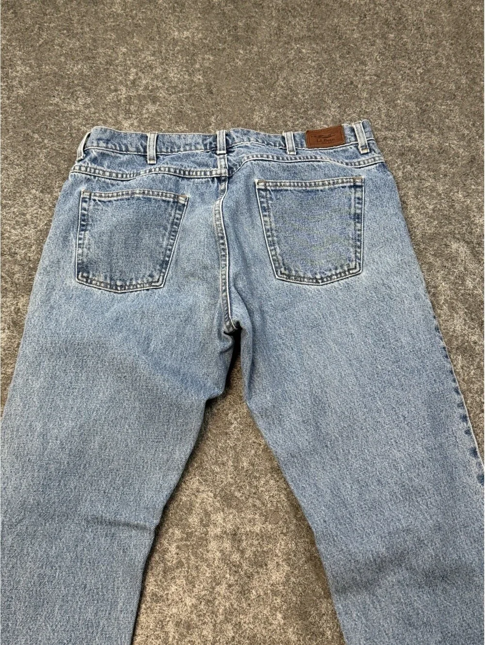 L.L.Bean Standard Fit Jeans Men’s 36x32 Blue Straight Leg 100% Cotton Denim